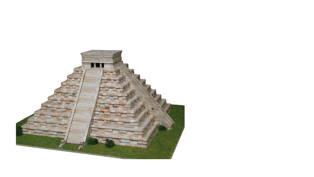 Керамічний макет «Піраміда Кукулькана»